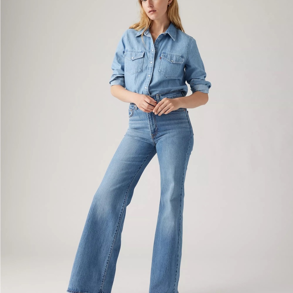 Levi’s Ribcage Bell Women's Jeans NWT